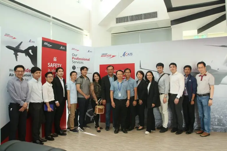 คุณธีรภัทร กุลกิจกำจร ประธานเจ้าหน้าที่ฝ่...