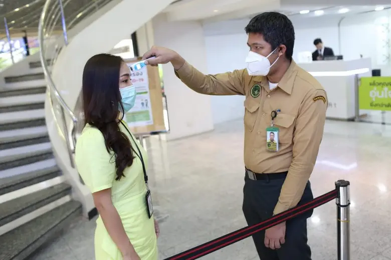 นางสาววราลี จิรชัยศรี หัวหน้าฝ่ายสื่อสารอ...