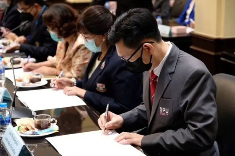 ม.ศรีปทุม จับมือ ศธจ.กทม. และ 41 โรงเรียนนำร่อง MOU ยกระดับคุณภาพการศึกษา ด้วยระบบ Coaching