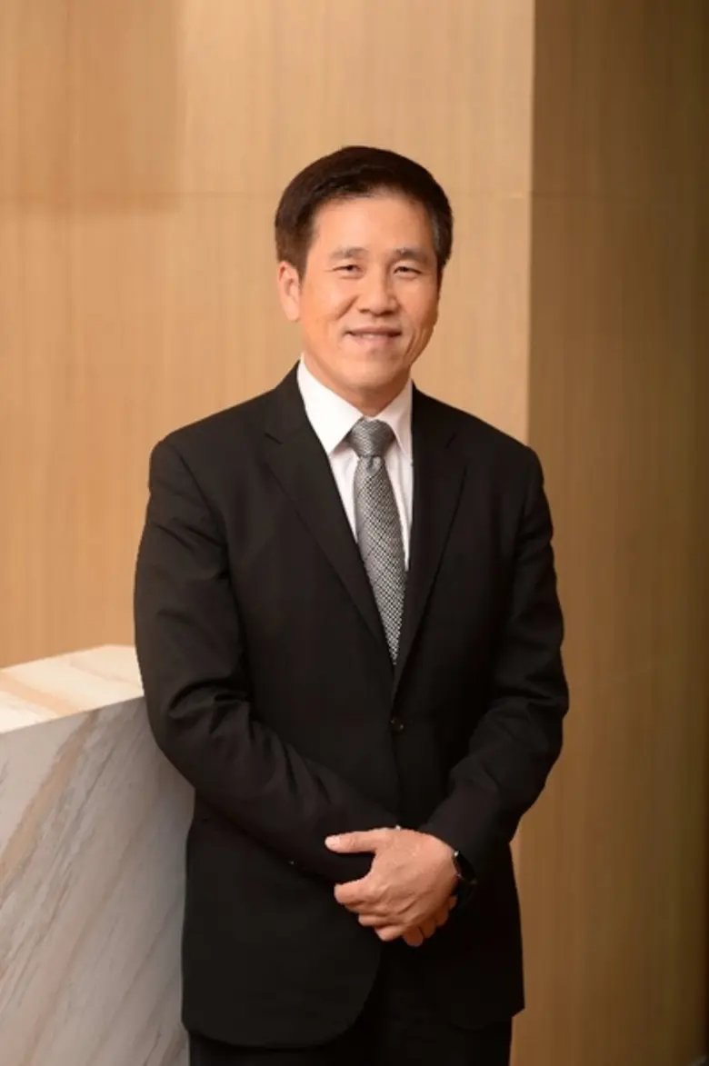 นายวิบูลย์ อุตสาหจิต ประธานเจ้าหน้าที่บริ...