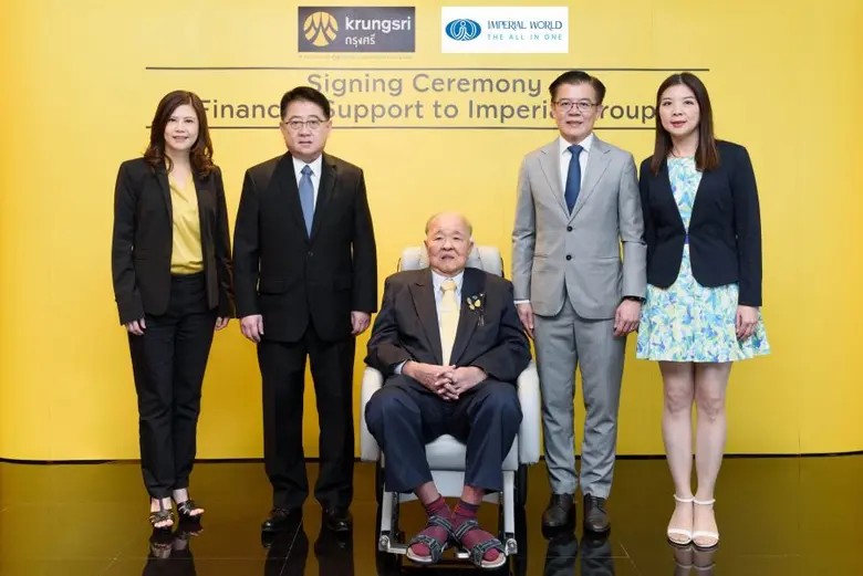 นายพรสนอง ตู้จินดา (ที่ 2 จากซ้าย) ประธาน...