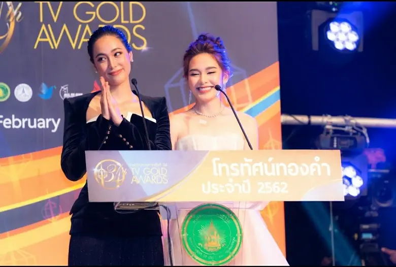 ช่อง 3 สุดเจ๋ง งานคุณภาพกวาดเรียบ “รางวัลโทรทัศน์ทองคำ”        “ใหม่-มาริโอ้” คว้านักแสดงนำ “กรรชัย” ซิว “พิธีกรดีเด่น”