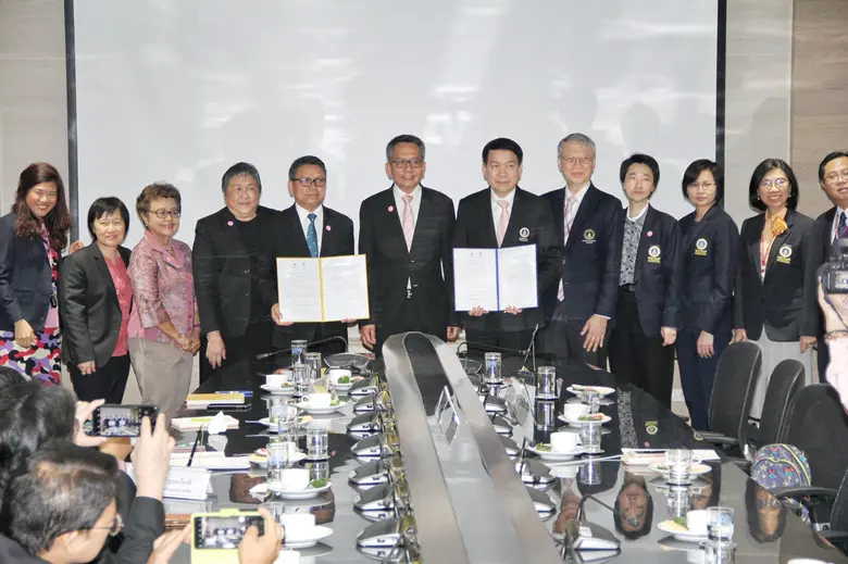 กยท. จับมือ ร.พ.รามาธิบดี ลงนาม MOU ด้านงานวิจัยพัฒนา ดึงผลิตภัณฑ์ยางพาราสู่แบบจำลองการเรียนการสอนในวงการแพทย์