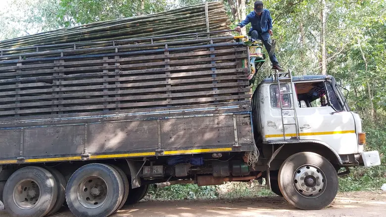 นายพลเชษฐ์ ตราโช รองเลขาธิการสำนักงานเศรษ...