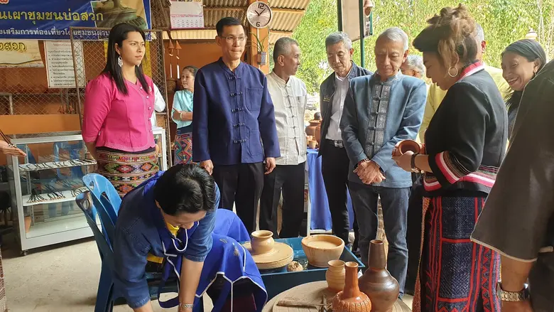 “รมว. พิพัฒน์” ลงพื้นที่พิเศษเมืองเก่าน่า...