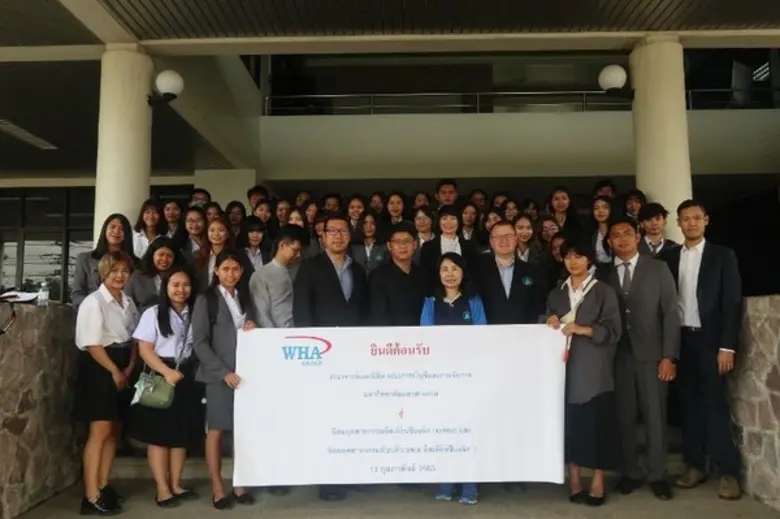 นางสาวศิญาภัสร์ จันทไชยโรจน์ ผู้อำนวยการฝ...