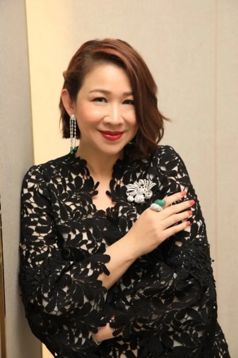 “วิกกี้” อรธิรา ภาคสุวรรณ บอสสาวแห่ง ดิ เ...