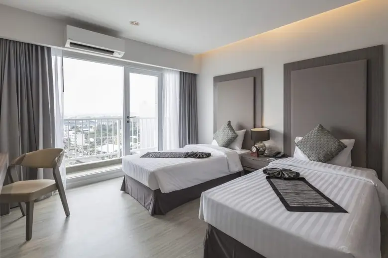 สายเที่ยวมีเฮ! จองห้องพักหรูราคาพิเศษยิ้มรับสงกรานต์  จองเลยถึง 31 มีนาคม 2563 เท่านั้น  ณ โรงแรม 14 แห่งทั่วไทยในเครือ เคป & แคนทารี โฮเทลส์