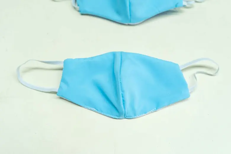 วิทยาศาสตร์ฯ มธ. เปิด 4 ทริค รับมือ COVID-19 มฤตยูสายพันธุ์ใหม่ ! ให้อยู่หมัด DIY หน้ากากผ้าเส้นใย “นิตเจอร์ซี่” ราคาถูก ดีไซน์ไม่ซ้ำ ใช้ซ้ำได้