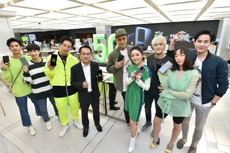 รวมทีมขวัญใจคนรุ่นใหม่ยุคดิจิทัล พระเอกสุดฮอต โทนี่...