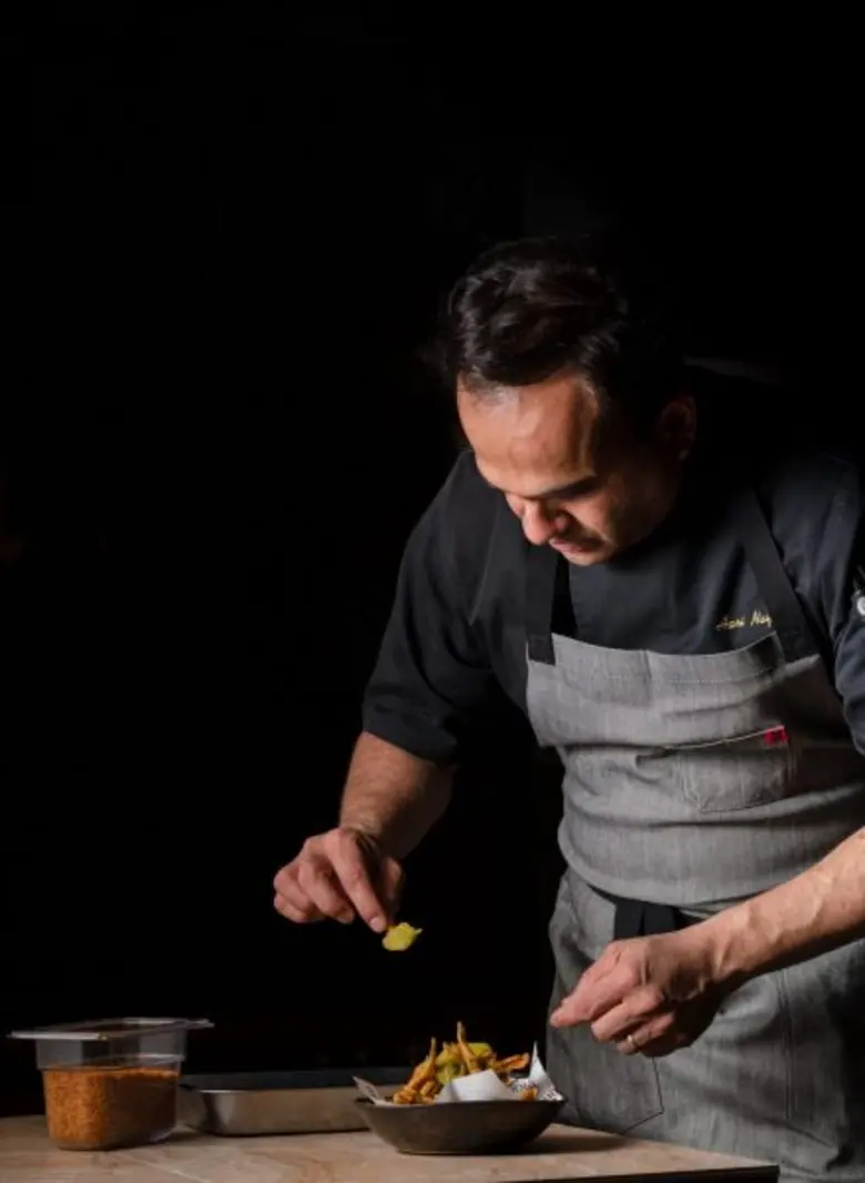 “โจฮ์ล (JHOL)” ร้านอาหารอินเดียร่วมสมัย น...