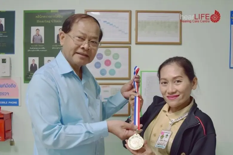 จากกิจกรรมดีๆ สู่การมอบเครื่องช่วยฟังจากบริษัท เฮียร์ไลฟ์ จำกัด ให้กับโรงพยาบาลพระมงกุฎเกล้า