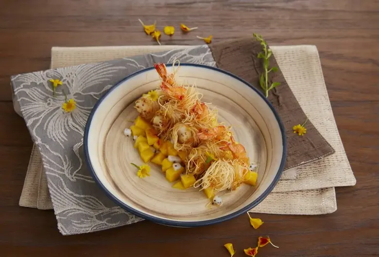 ต่อเนื่องเสน่ห์แห่งอรรถรสอาหารไทยแท้แบบโบ...