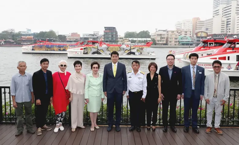 นายอธิรัฐ รัตนเศรษฐ รัฐมนตรีช่วยว่าการกระ...