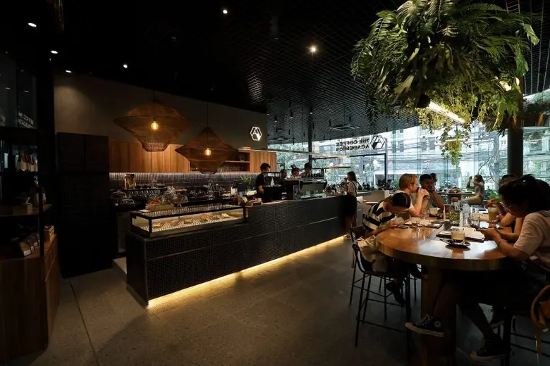 เดอะ คอฟฟี่ อะคาเดมิคส์ บริจาคเงินสบทบทุนสถานสงเคราะห์เด็กอ่อนพญาไท