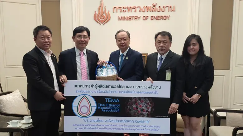 นายพิพัฒน์ สุทธิวิเศษศักดิ์ นายกสมาคมการค...