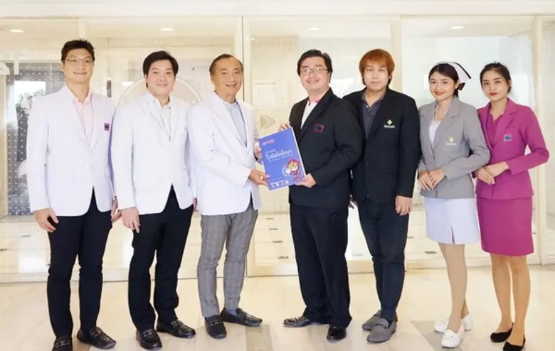 นพ.สุรสิทธิ์ อัศดามงคล ประธานกรรมการบริหา...