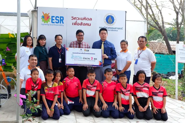 ไม่ไกลจากกรุงเทพฯ แปลงผักขนาดกลางเขียวชอุ...