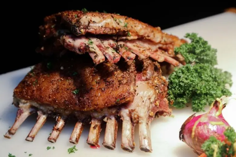 “บุฟเฟต์ลด 40%”