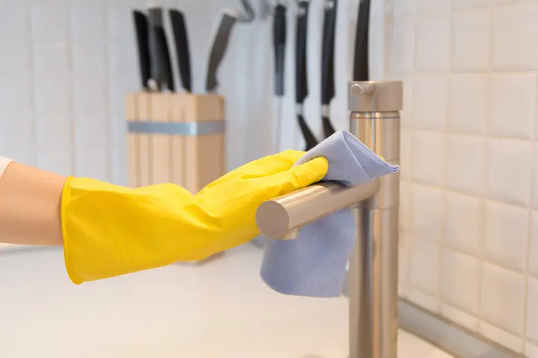 กสอ. แนะเอสเอ็มอีไทย พลิกวิกฤตเป็นโอกาส ปั๊มรายได้สู้โควิด -19  ปรับกระบวนการผลิต สร้างมูลค่าเพิ่ม 5 ผลิตภัณฑ์สุดเจ๋ง สนองความต้องการตลาด