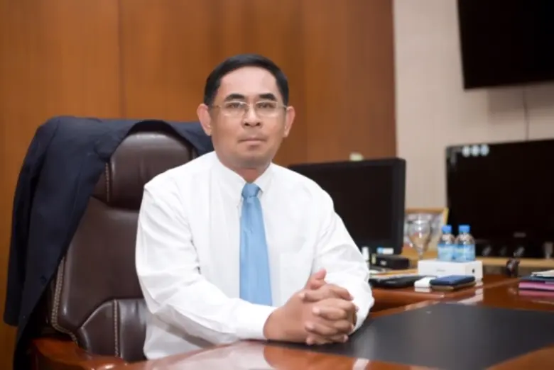 นายทศพล กฤตวงศ์วิมาน เลขาธิการสำนักงานประ...