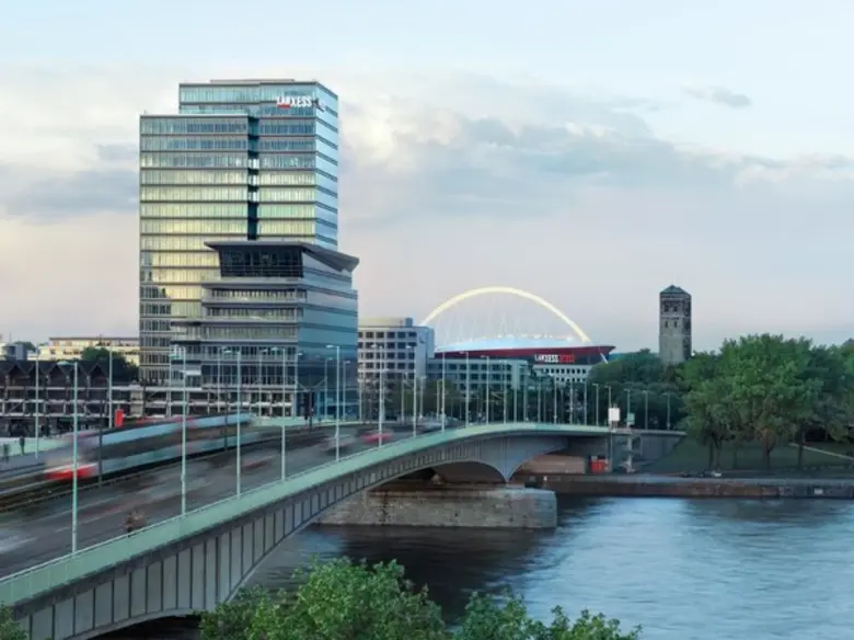 แลนเซสส์ (LANXESS) บริษัทเคมีภัณฑ์ชนิดพิเ...