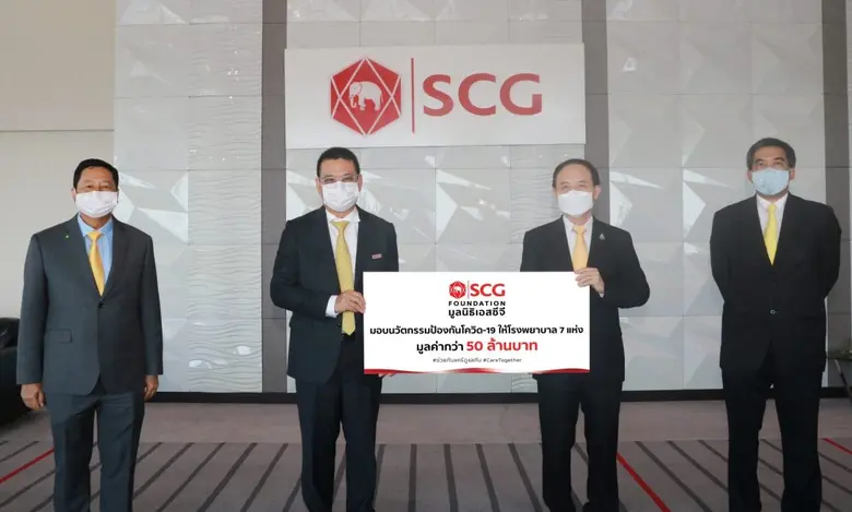 นายรุ่งโรจน์ รังสิโยภาส กรรมการผู้จัดการใ...