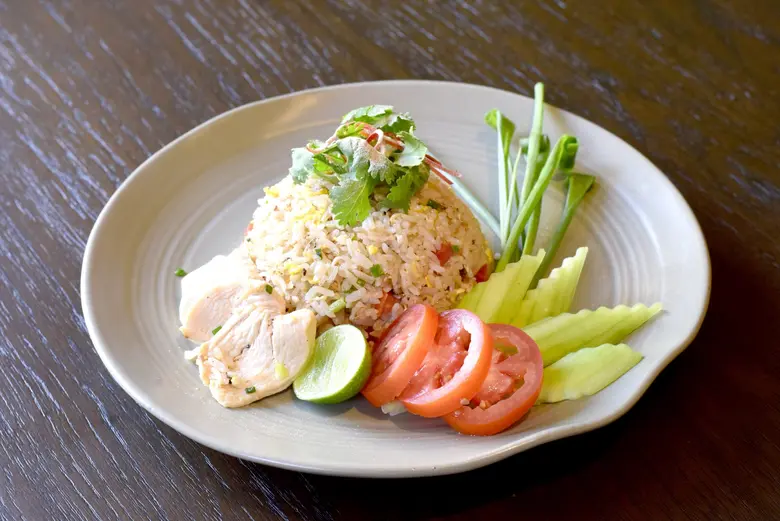 Dusit International responds to the COVID-19  outbreak in Bangkok by launching new food-delivery  service offering healthy food at great value