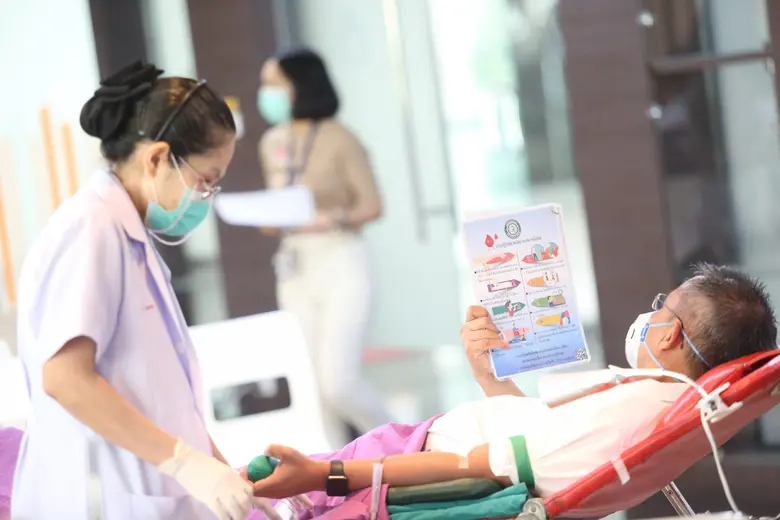 กลุ่ม ปตท. ร่วมใจบริจาคโลหิต สู้วิกฤตโควิด-19 แกjสภากาชาดไทย และศูนย์อำนวยการแพทย์พระมงกุฎเกล้า