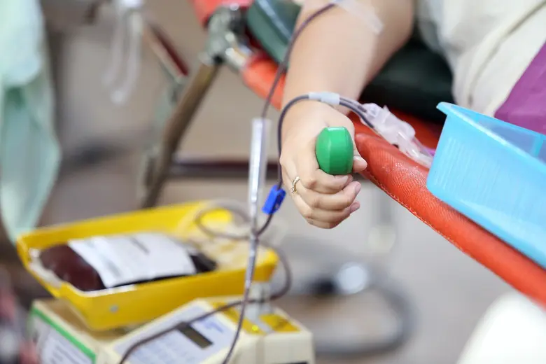 กลุ่ม ปตท. ร่วมใจบริจาคโลหิต สู้วิกฤตโควิด-19 แกjสภากาชาดไทย และศูนย์อำนวยการแพทย์พระมงกุฎเกล้า