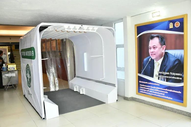 "นักประดิษฐ์อาชีวะ ระดมสมอง ประดิษฐ์อุปกรณ์ สนับสนุน การทำงานของทีมแพทย์สู้ภัยโควิด-19"