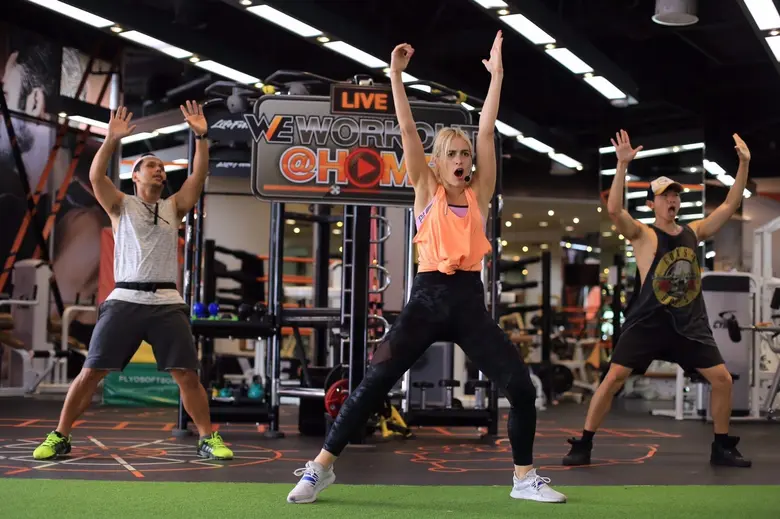 วี ฟิตเนส โซไซตี้ เปิดคลาสไลฟ์สดสอนออกกำลังกายผ่านเฟสบุ๊ค  กับ “WE Workout@Home - WE Truly Care”