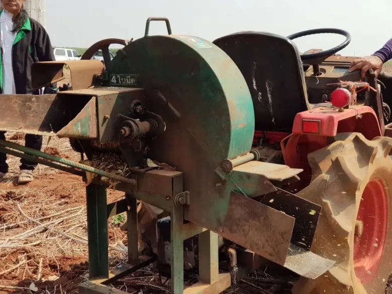 สศก. ลุย สระแก้ว-โคราช แหล่งระบาดโรคใบด่างมันฯ เร่งกำจัดโรคแล้วเกิน 50% เกษตรกรได้รับเงินชดเชยครบถ้วน