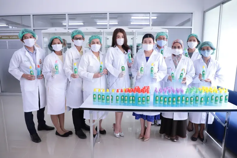 'ม.กรุงเทพธนฯ-สาธิตกรุงเทพธนฯ’ เร่งผลิตหน้ากากผ้า-เจลล้างมือ แจกเฟสแรก 3 เม.ย. นี้