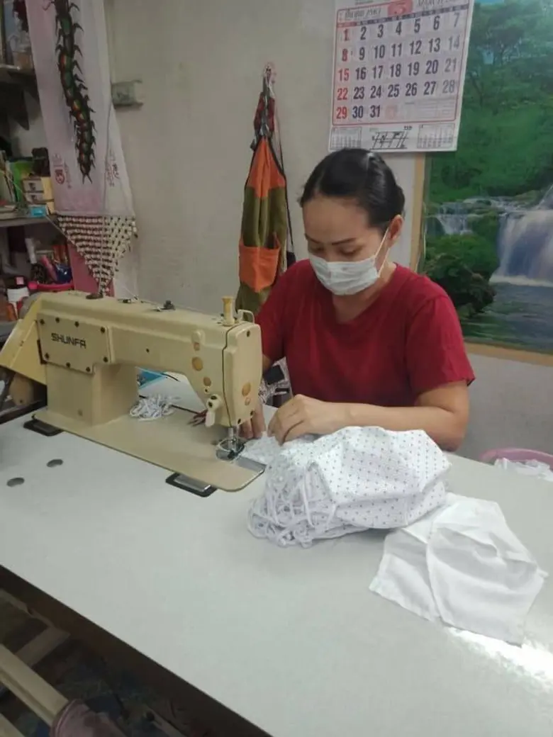 'ม.กรุงเทพธนฯ-สาธิตกรุงเทพธนฯ’ เร่งผลิตหน้ากากผ้า-เจลล้างมือ แจกเฟสแรก 3 เม.ย. นี้