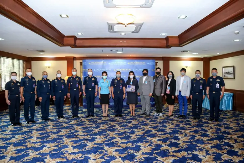 นางสาวณฤมล ธรรมวัฒนะ ประธานมูลนิธิตลาดยิ่...