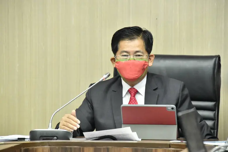 นายณรงค์ แผ้วพลสงเลขาธิการคณะกรรมการการอาชีวศึกษา เ...