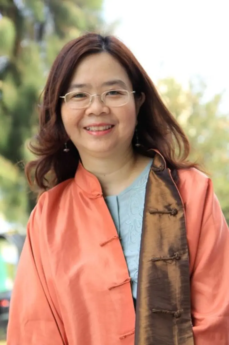 สสส. จึงได้จัดทำ “เมนูสร้างภูมิคุ้มใจ 14 วันฉันทำได้” ชูแนวคิด “หยุดเดินทางภายนอก ย้อนกลับมาภายในใจ”