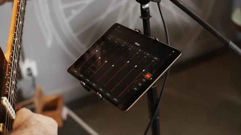 Electro-Voice เปิดตัวลำโพงคอลัมน์เพื่อมืออาชีพตัวจริง แบบเคลื่อนย้ายได้รุ่น EVOLVE 30M