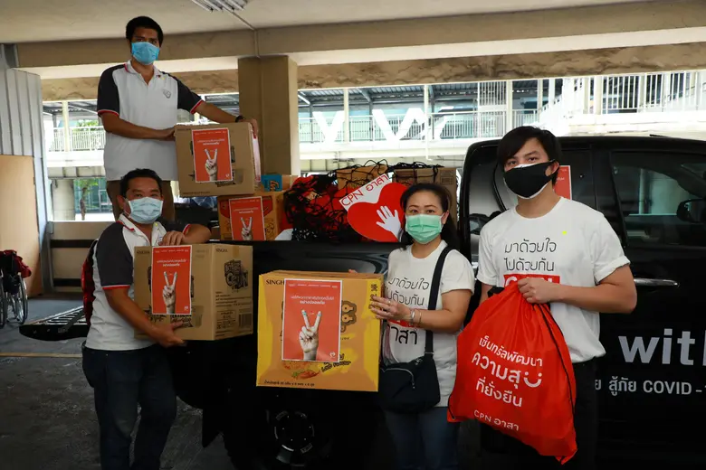 เซ็นทรัลพัฒนา ผนึกพลังครั้งใหญ่กับพันธมิตรชั้นนำกว่า 90 แบรนด์ ร่วมใจจัดกิจกรรม 'ALL FOR HEROES อิ่มนี้เพื่อหมอและบุคลากรทางการแพทย์’