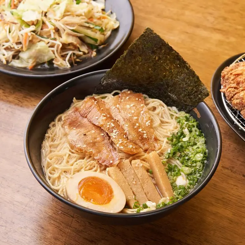 บาซาระกะ ราเมน ราเมนต้นตำรับแท้จากฟุกุโอกะ ประเทศญี่ปุ่น พร้อมเปิดให้บริการเดลิเวอรี่ และเสิร์ฟความอร่อยกลับบ้านทุกวัน ที่เดอะไนน์ เซ็นเตอร์ พระราม 9