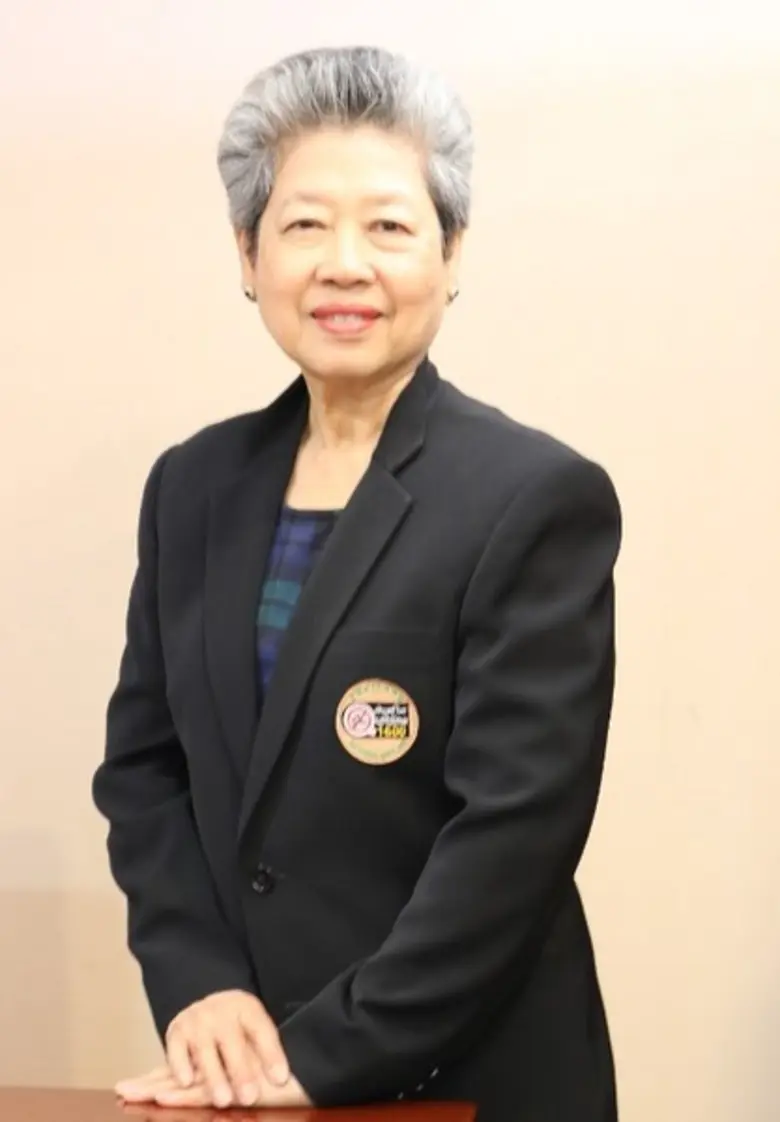 รศ.ดร.จินตนา ยูนิพันธุ์ ผู้อำนวยการศูนย์บ...