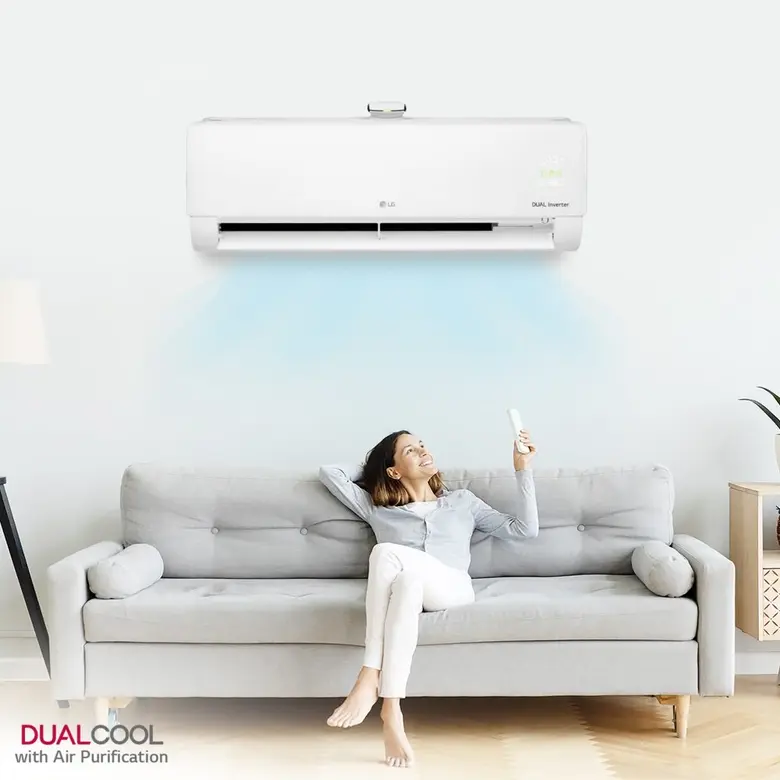 จากสถานการณ์การแพร่ระบาดของโควิด-19 ในประ...