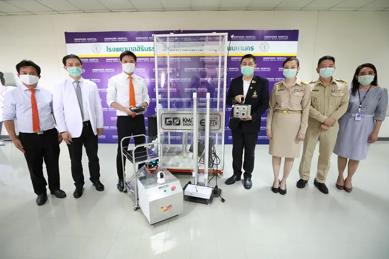 ศ.ดร.สุชัชวีร์ สุวรรณสวัสดิ์ อธิการบดีสถา...