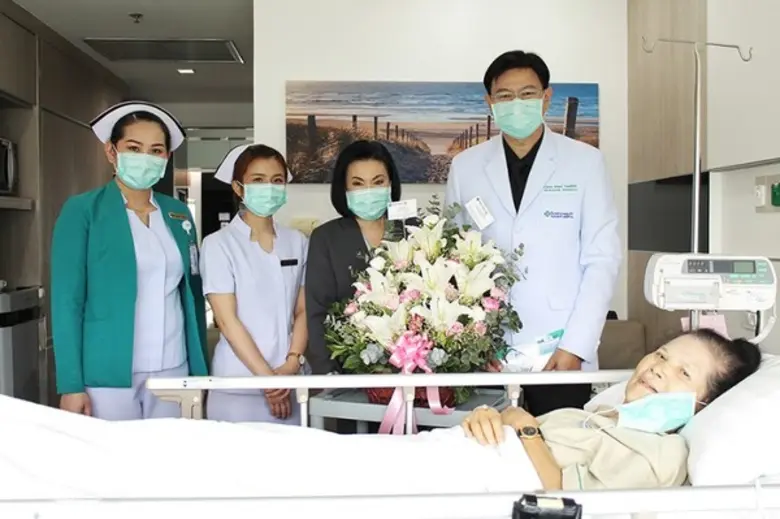 โรงพยาบาลสุขุมวิท โดย น.ท.นพ.เอกพงษ์ โกมล...