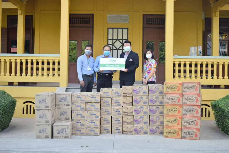“ไลอ้อน” เดินตามปณิธาน “องค์กรคนดี” ร่วมส่งกำลังใจให้บุคลากรทางการแพทย์ มอบเงิน 4.1 ล้าน สู้ภัยโควิด-19