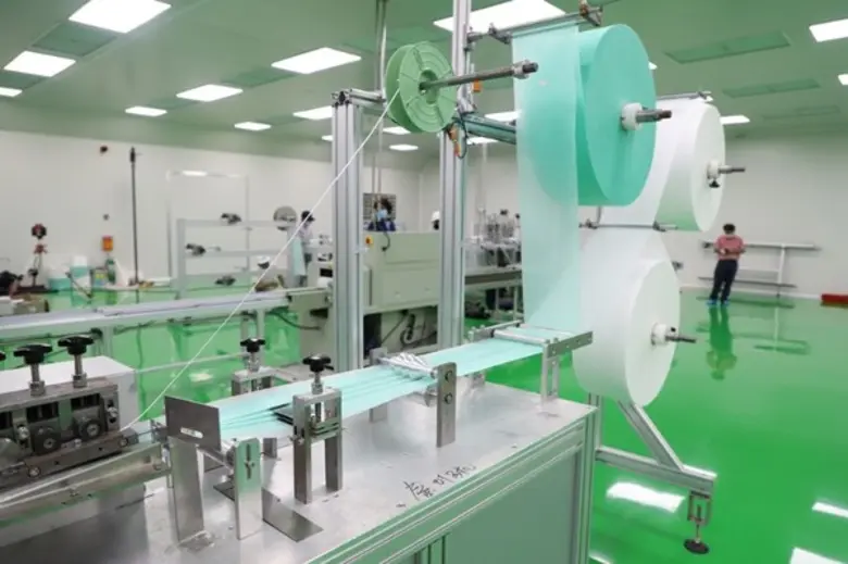 สำเร็จตามกำหนด 5 สัปดาห์ โรงงานหน้ากากอนามัยฟรี เพื่อบุคลากรทางการแพทย์และประชาชน คาด 1 สัปดาห์ พร้อมแจกจ่ายผ่าน รพ.จุฬาลงกรณ์