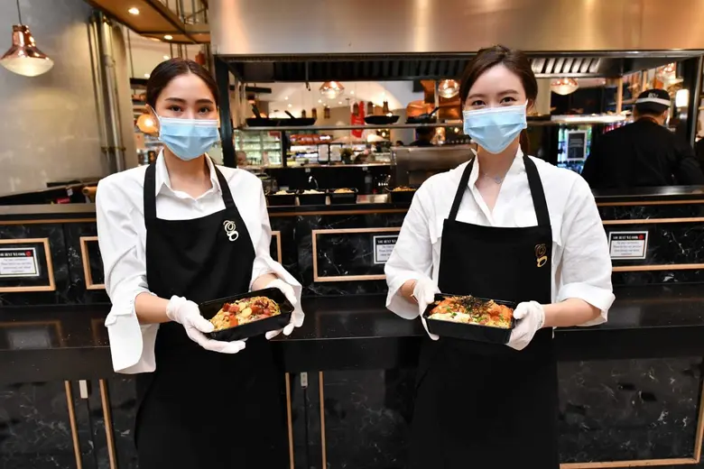 เดอะมอลล์ กรุ๊ป ขอส่งพลังแห่งความรักและกำลังใจเคียงข้างประเทศไทย สู้วิกฤตโควิด–19 มอบการสนับสนุนรวมกว่า 20 ล้านบาท ผ่านนายกรัฐมนตรีถึง 5 โรงพยาบาล