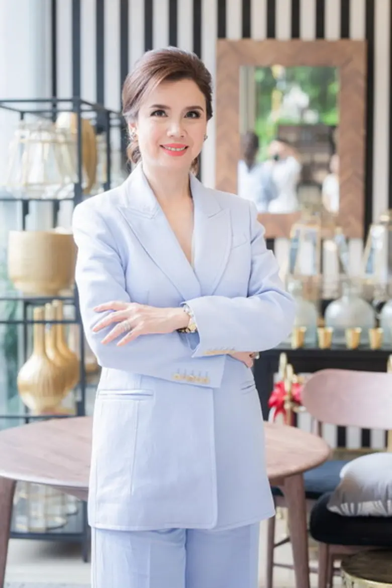 ช่วงนี้ ไม่ว่าจะแบรนด์ไทย แบรนด์นอก ก็หัน...