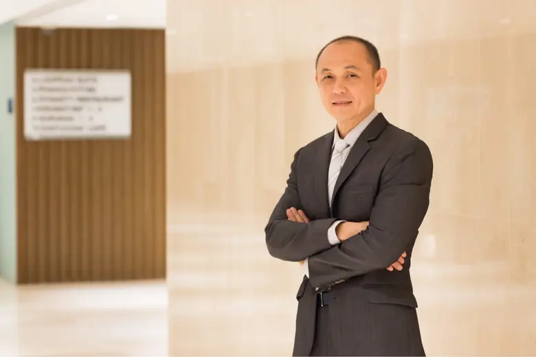 นายอารักษ์ สุขสวัสดิ์ กรรมการผู้จัดการ บร...